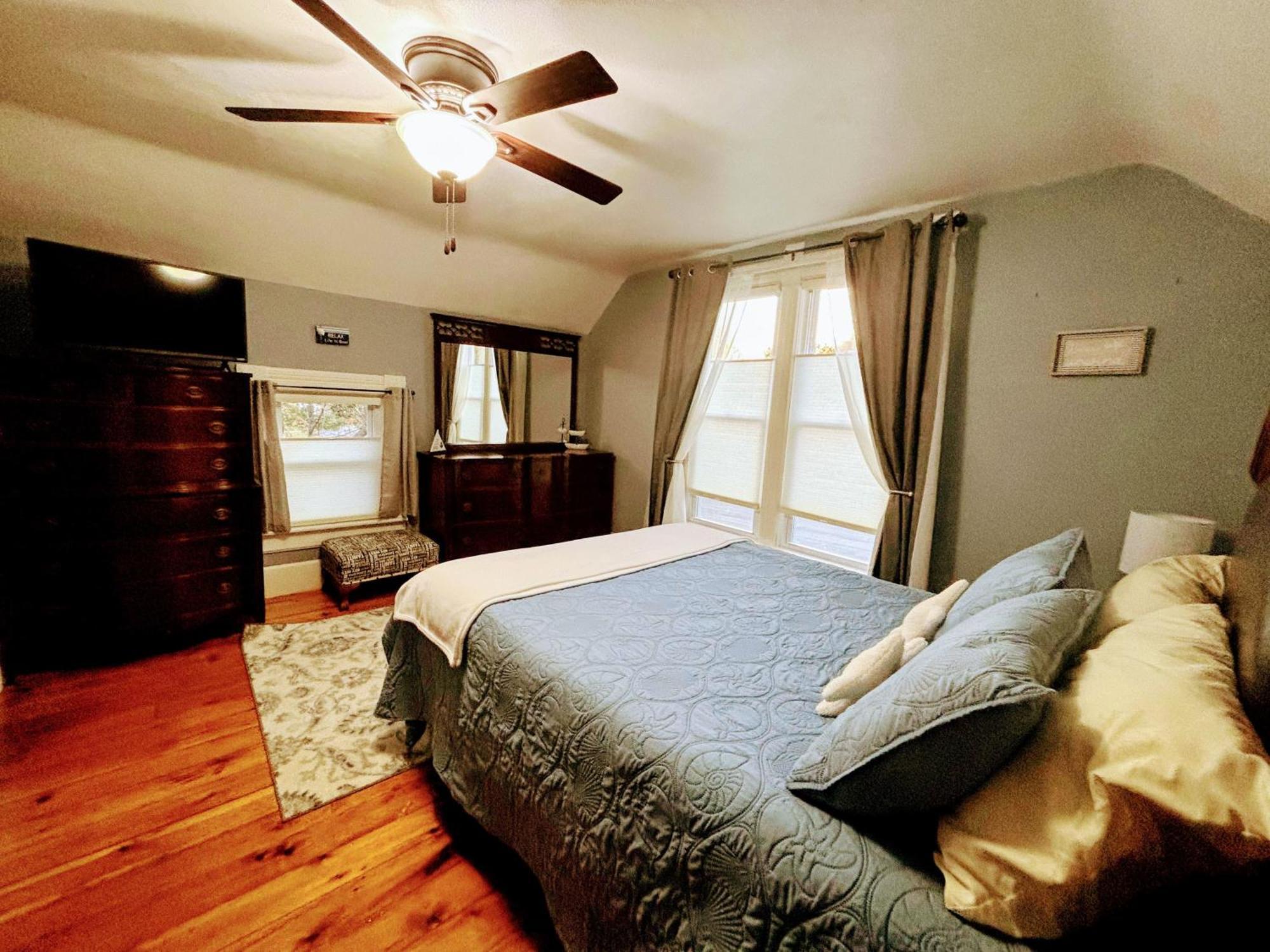 Charming Restored 1891 House 포트앳킨슨 외부 사진